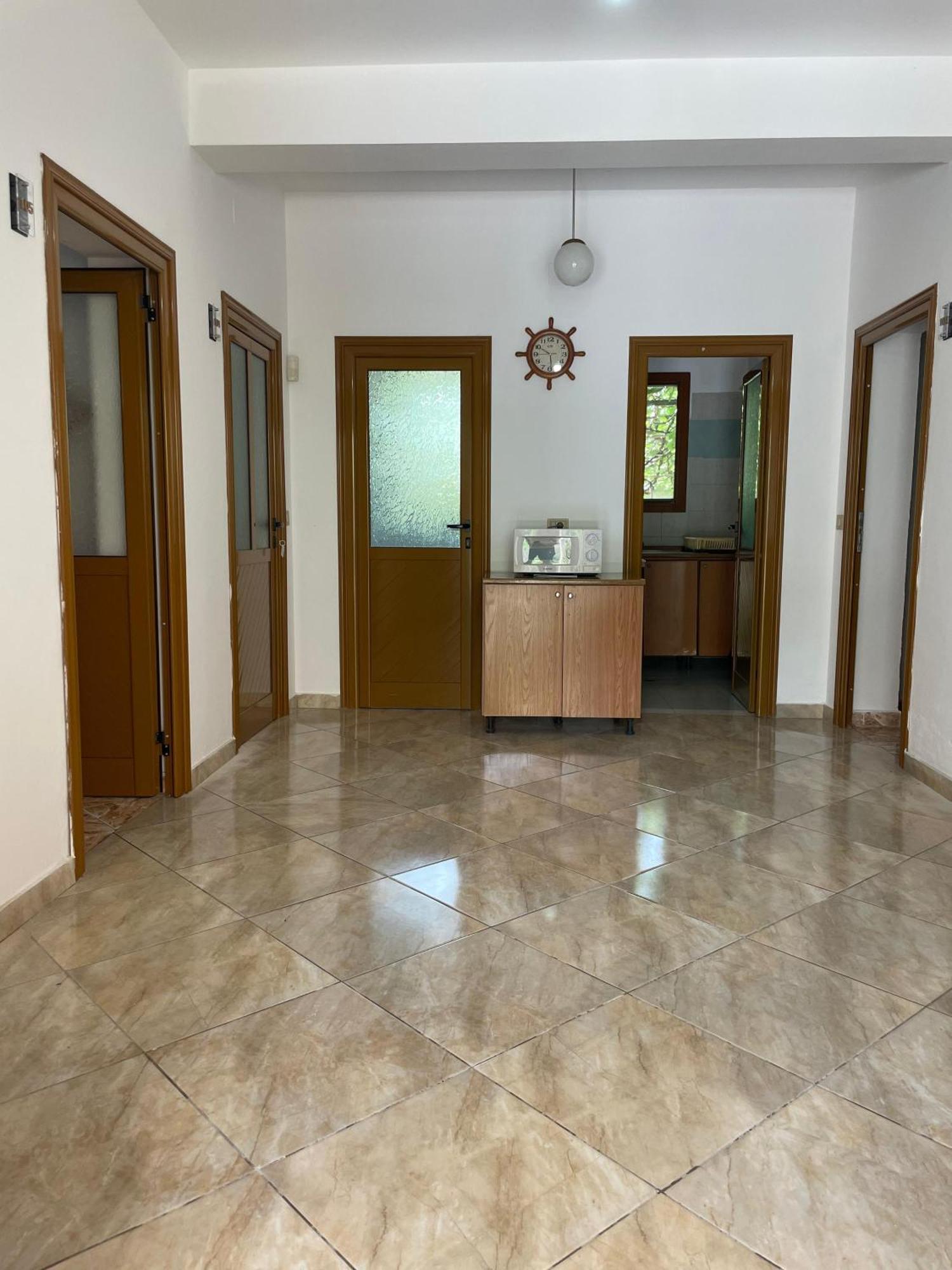 Villa Beni Osmenaj فلورا المظهر الخارجي الصورة